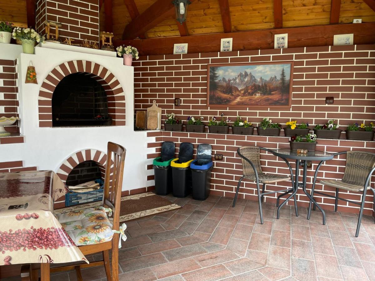 Pensiunea Select Curtea De Arges Exterior photo