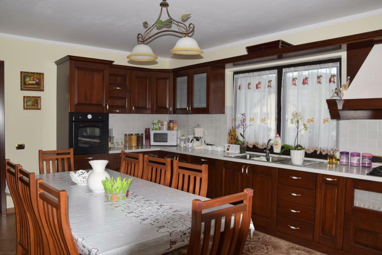 Pensiunea Select Curtea De Arges Exterior photo